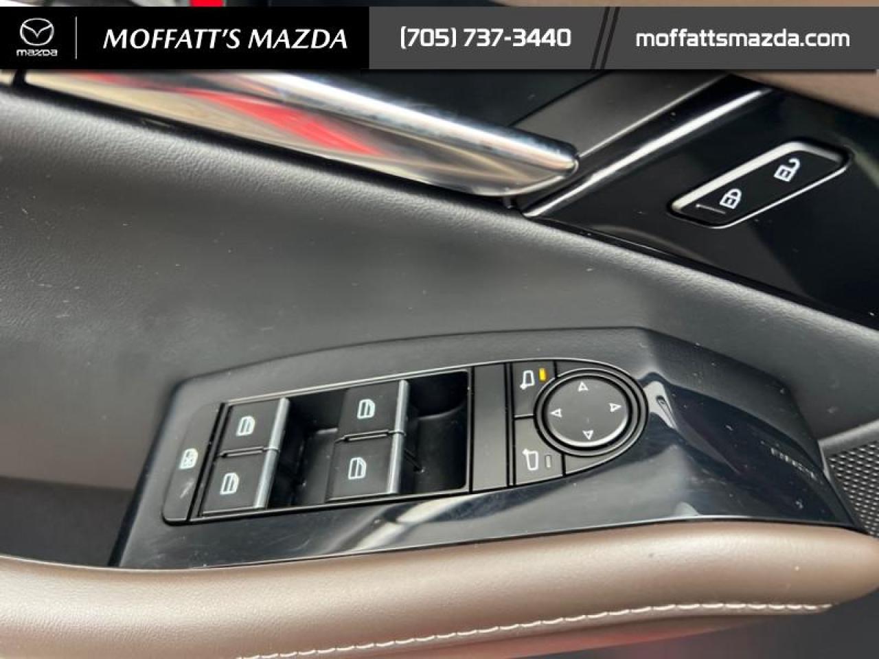 2024 Mazda CX-30 GT Photo