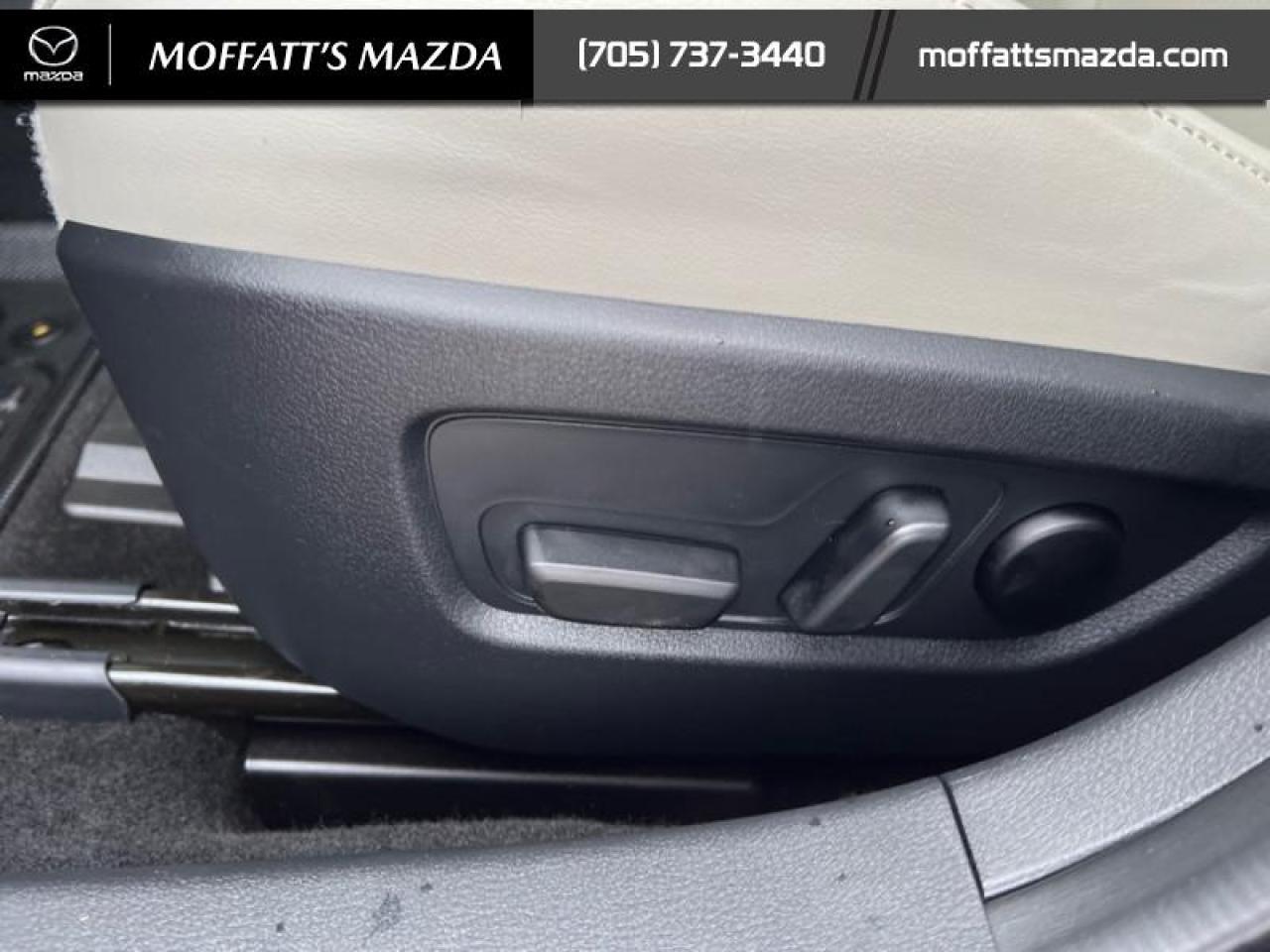 2024 Mazda CX-30 GT Photo