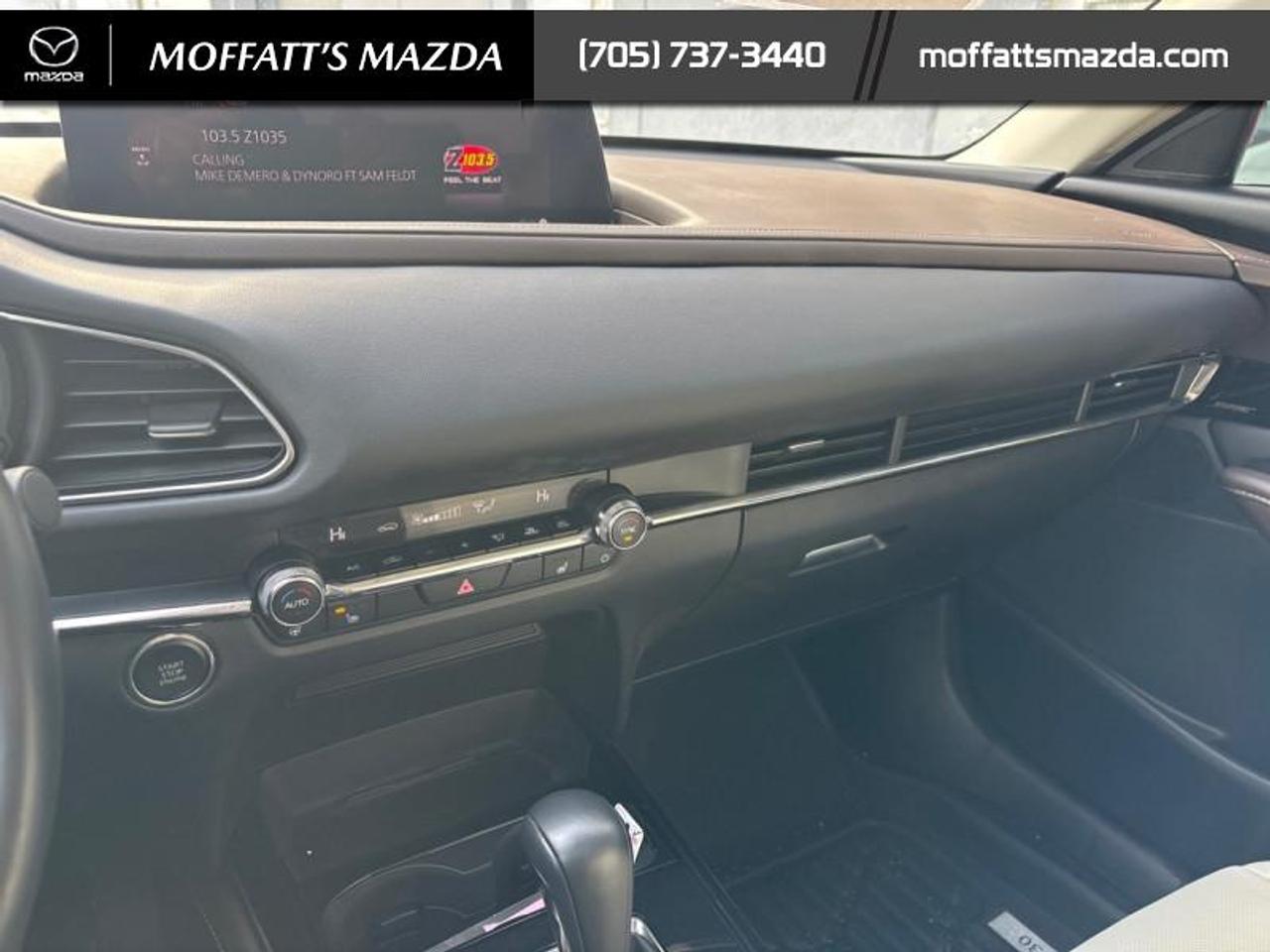 2024 Mazda CX-30 GT Photo