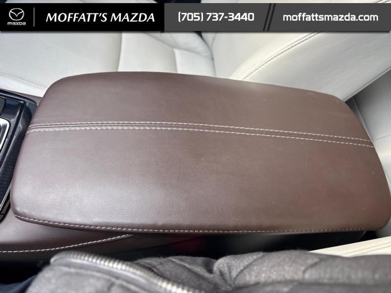 2024 Mazda CX-30 GT Photo