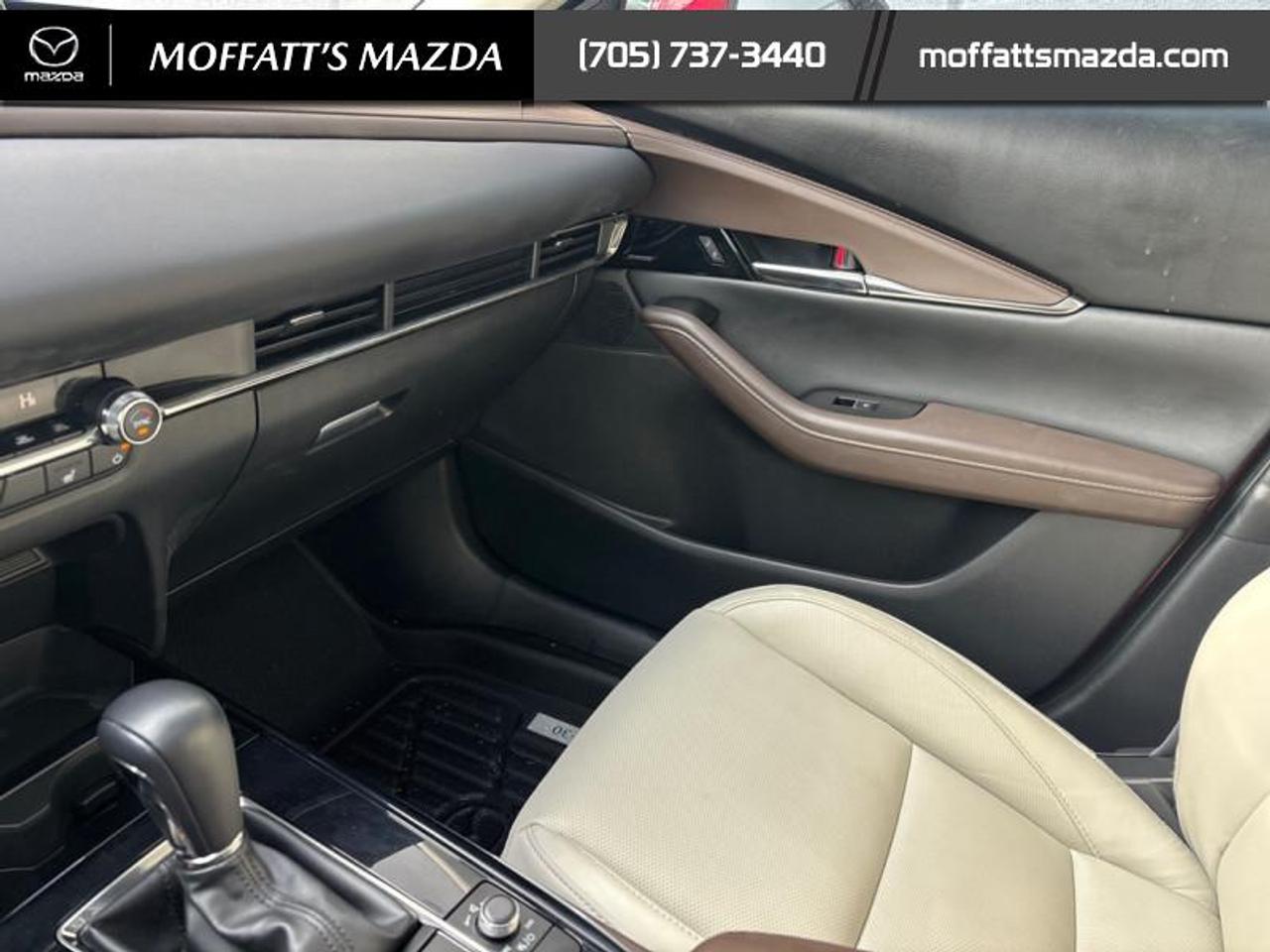 2024 Mazda CX-30 GT Photo