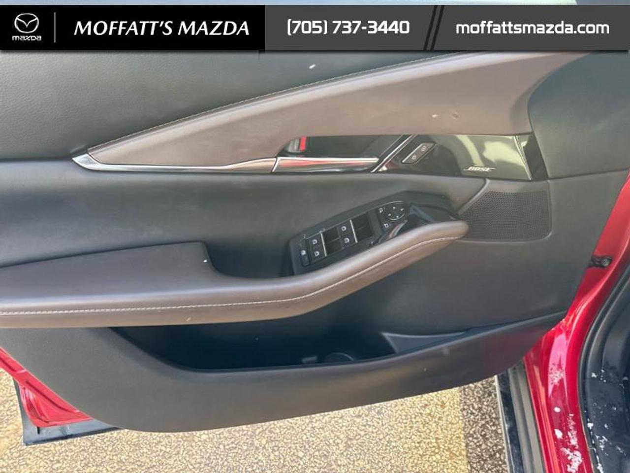 2024 Mazda CX-30 GT Photo