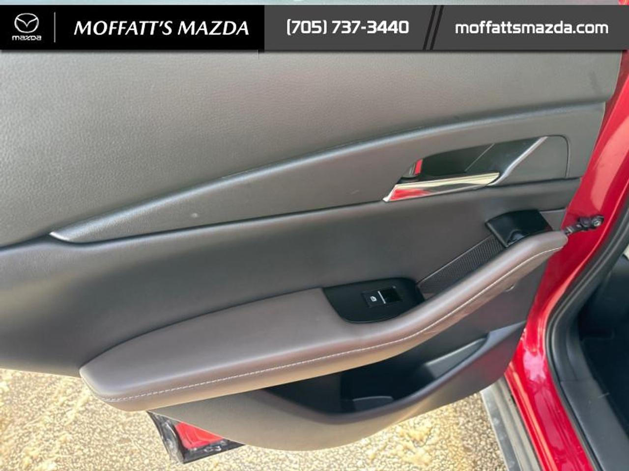 2024 Mazda CX-30 GT Photo