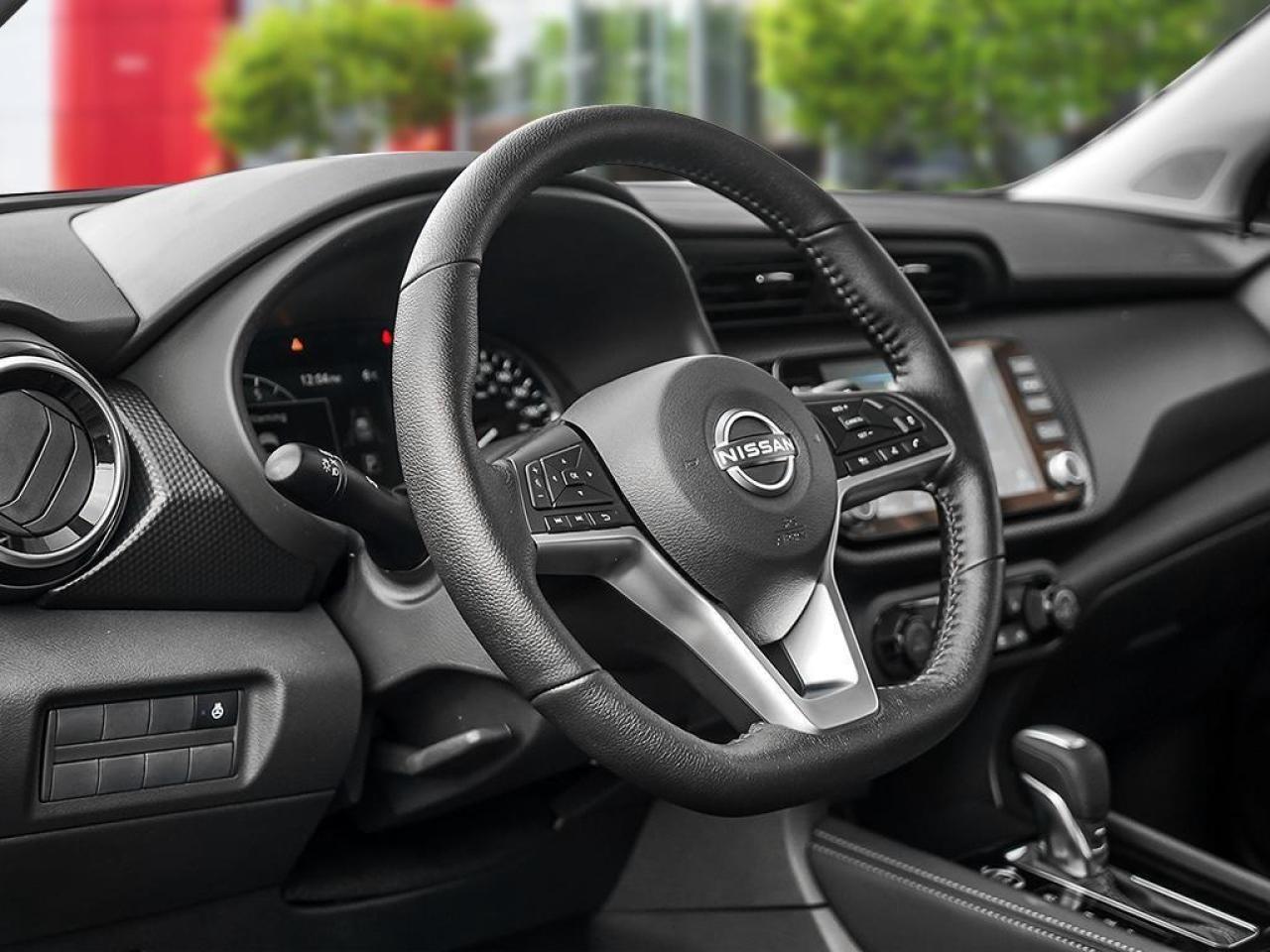 2025 Nissan Kicks Play SV 4dr Front-Wheel Drive Photo