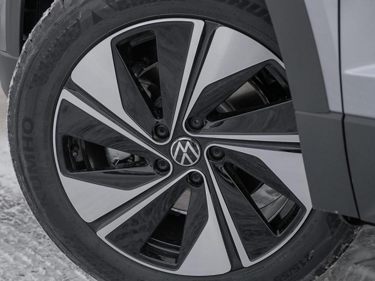 2026 Volkswagen Taos Highline Photo