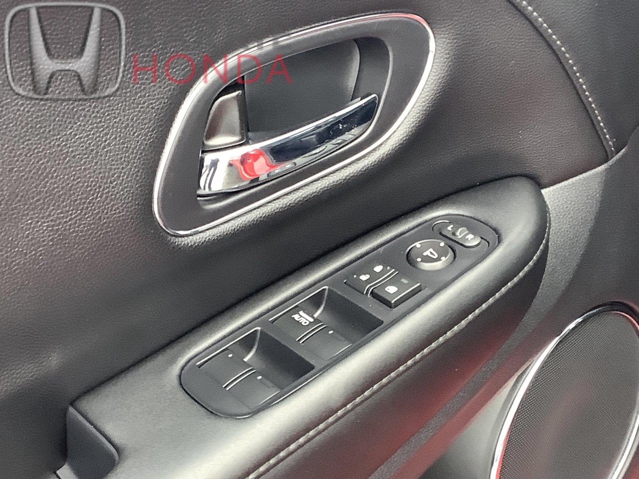 2020 Honda HR-V Touring 4dr All-Wheel Drive Photo