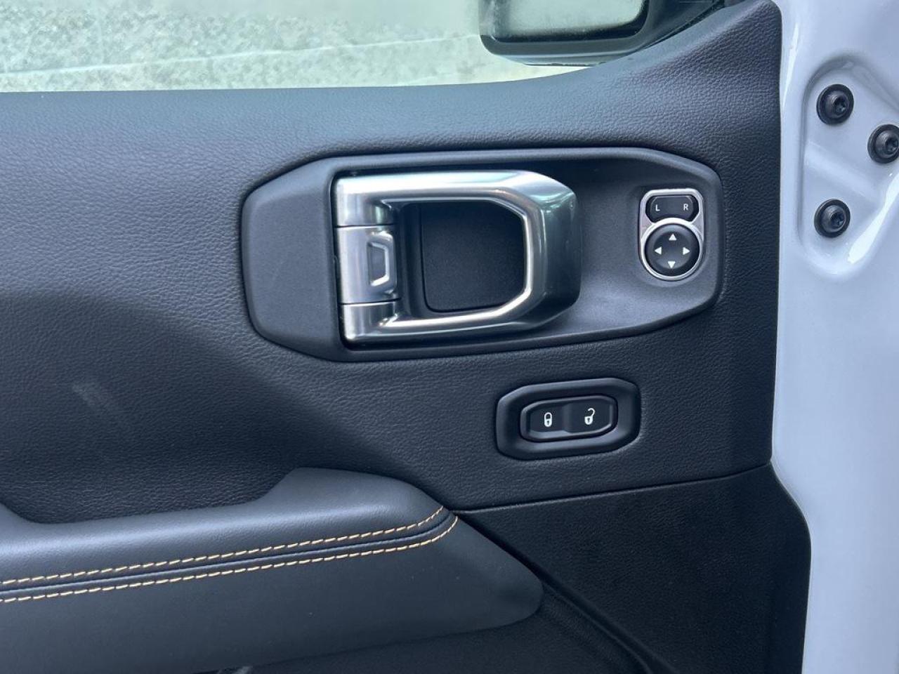 2026 Jeep Wrangler SAHARA 4DR 4X4 Photo