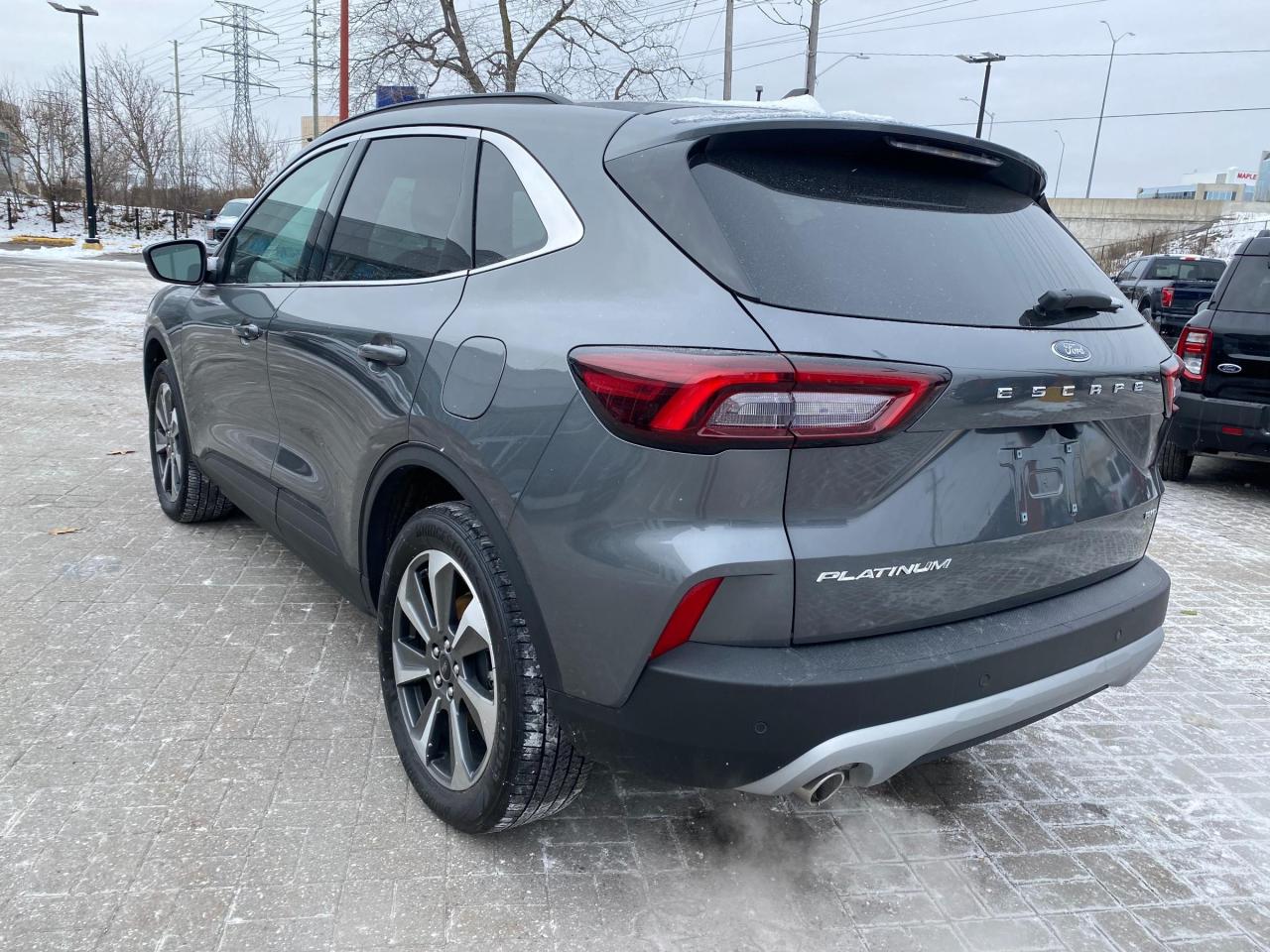 2025 Ford Escape Platinum 4dr All-Wheel Drive Photo