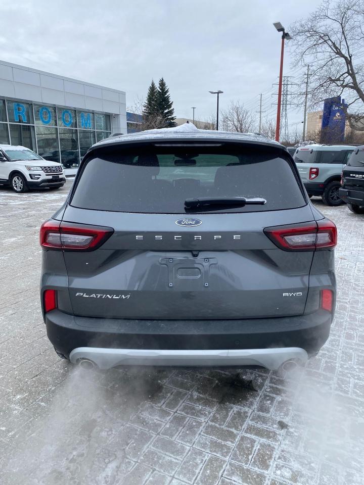 2025 Ford Escape Platinum 4dr All-Wheel Drive Photo
