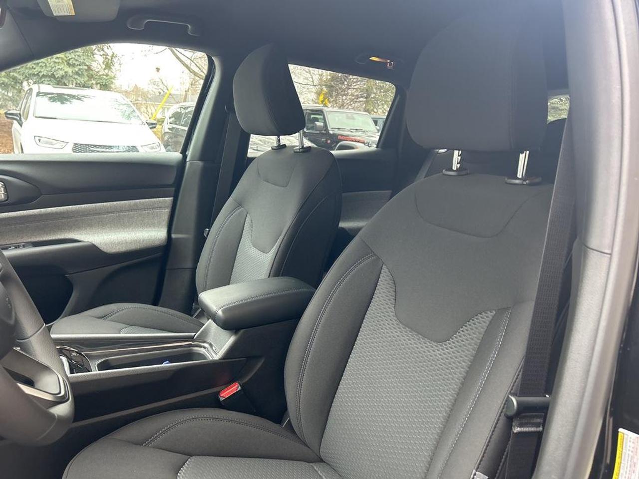 2026 Jeep Compass Sport 4dr 4x4 Photo