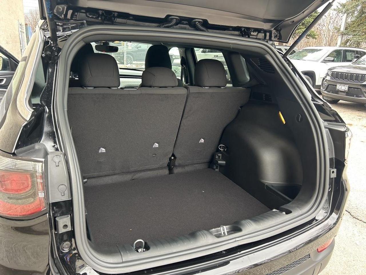 2026 Jeep Compass Sport 4dr 4x4 Photo