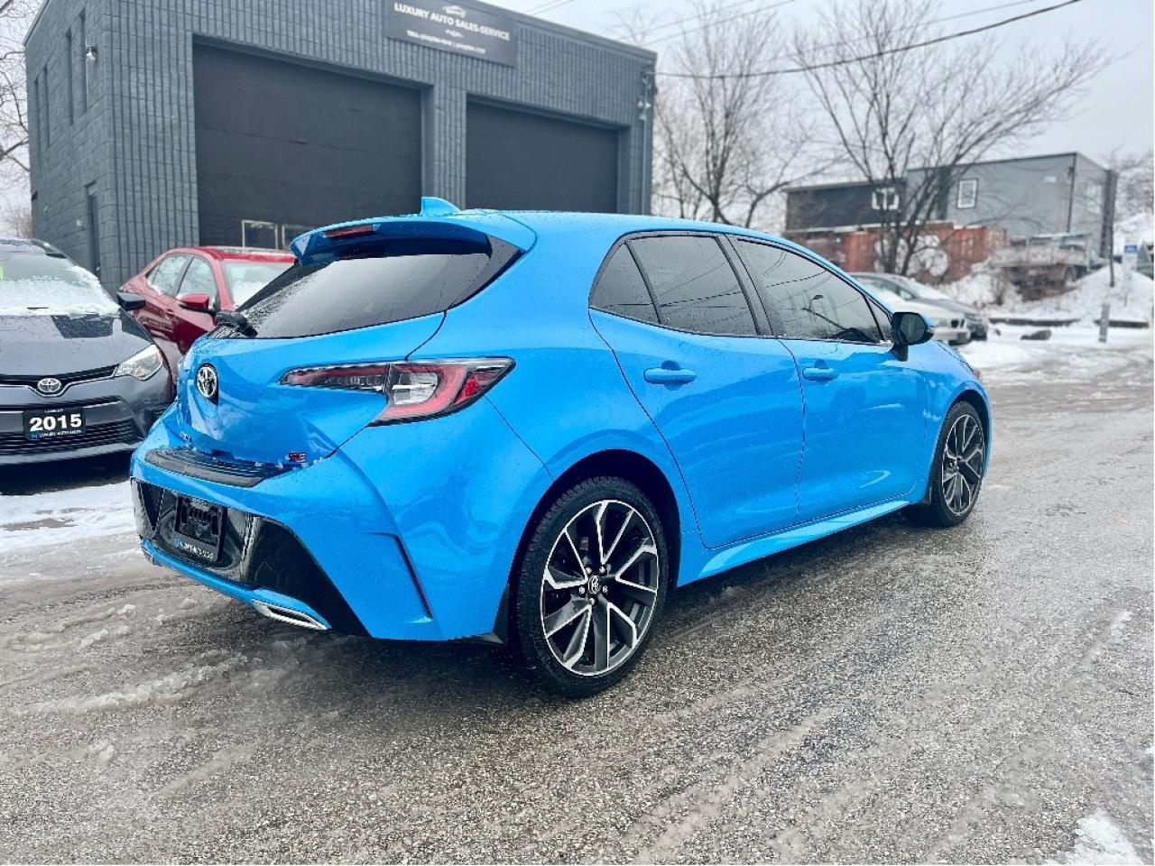 2020 Toyota Corolla Hatchback SE ONE OWNER CERTIFIED Photo3