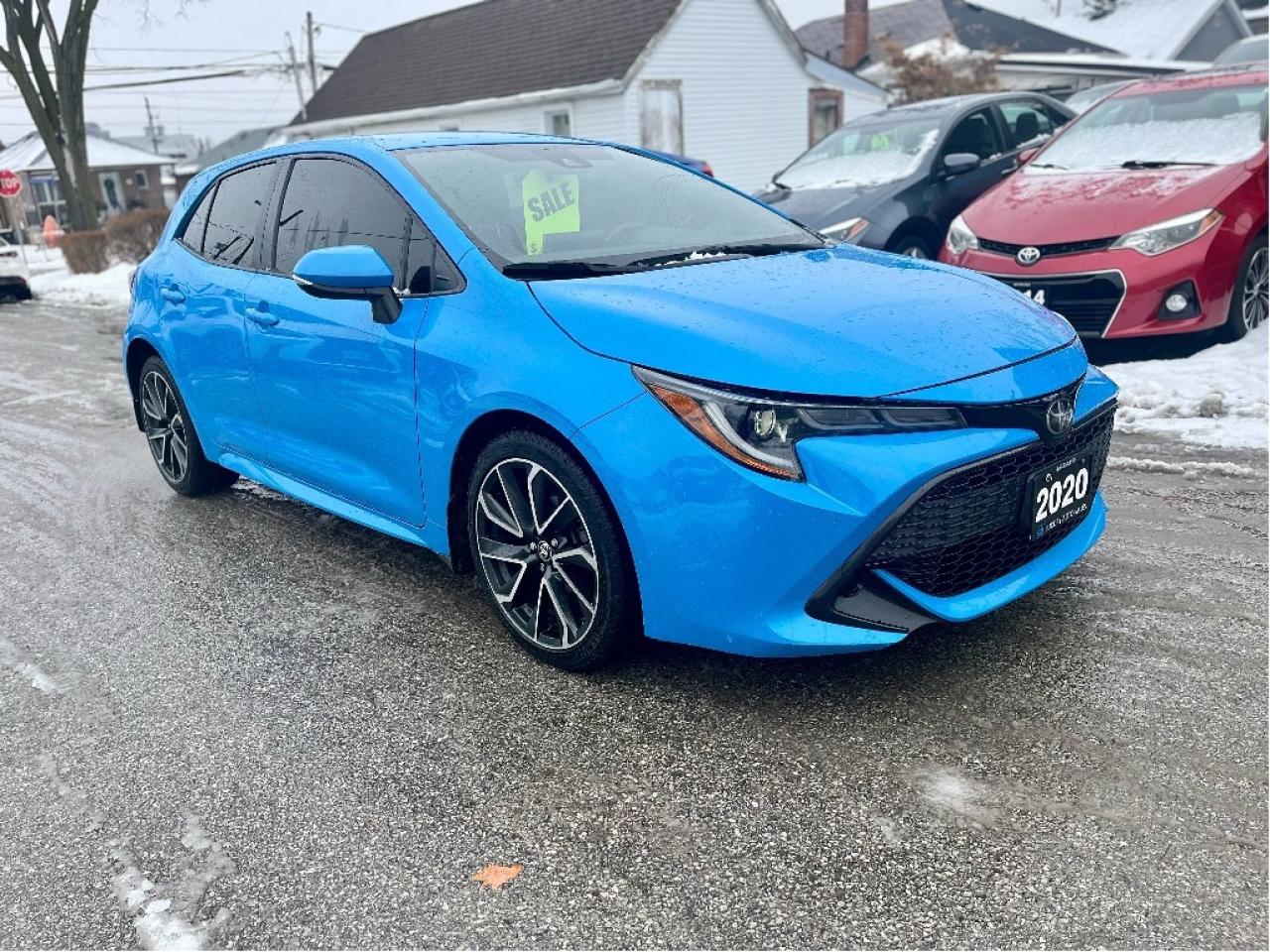 2020 Toyota Corolla Hatchback SE ONE OWNER CERTIFIED Photo