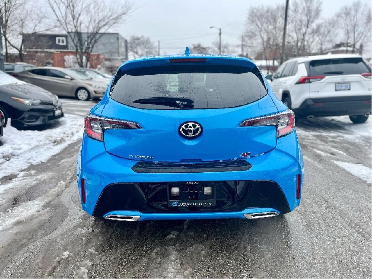2020 Toyota Corolla Hatchback SE ONE OWNER CERTIFIED Photo