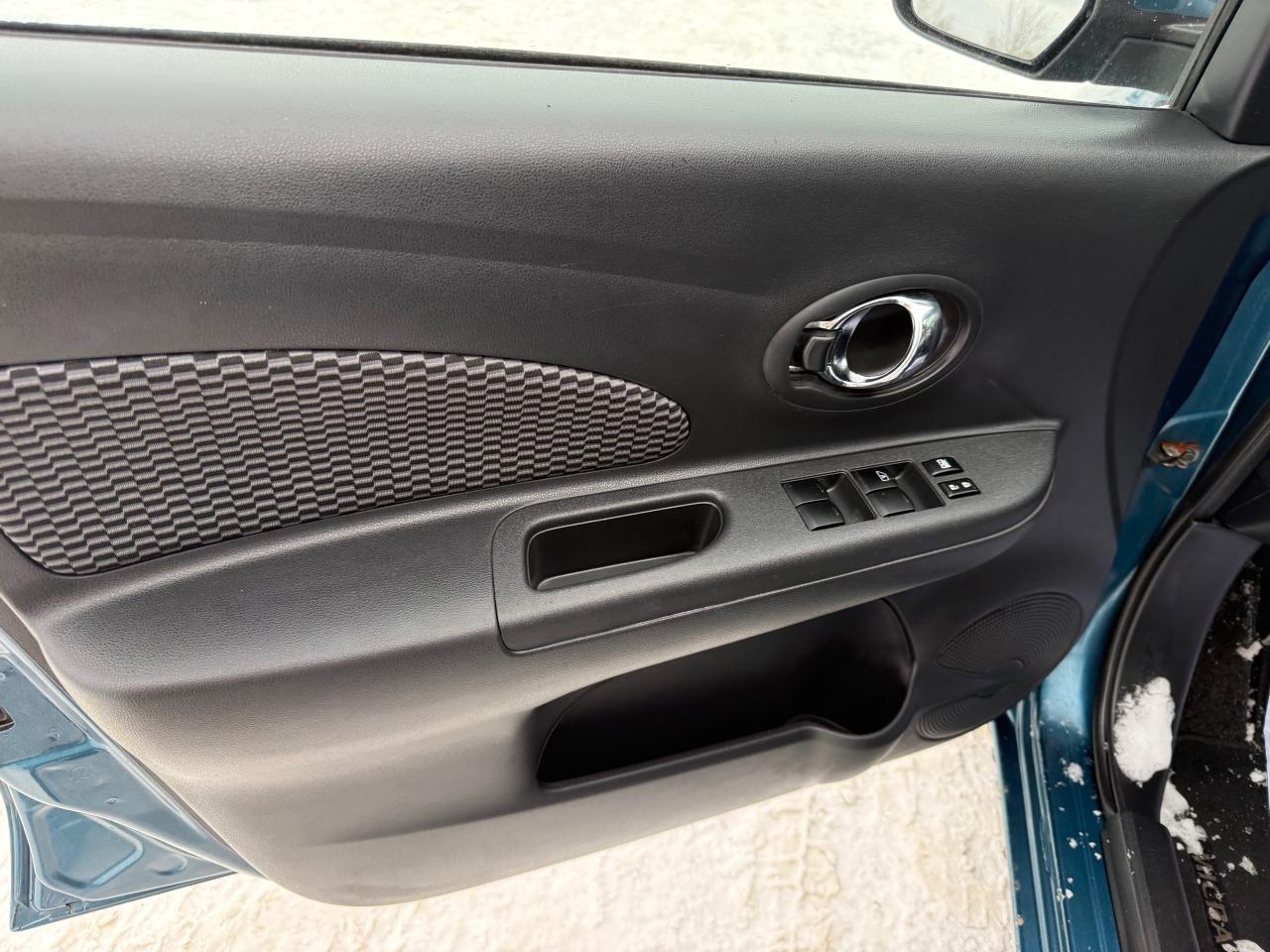 2016 Nissan Micra SV (A4) 4dr Hatchback Photo