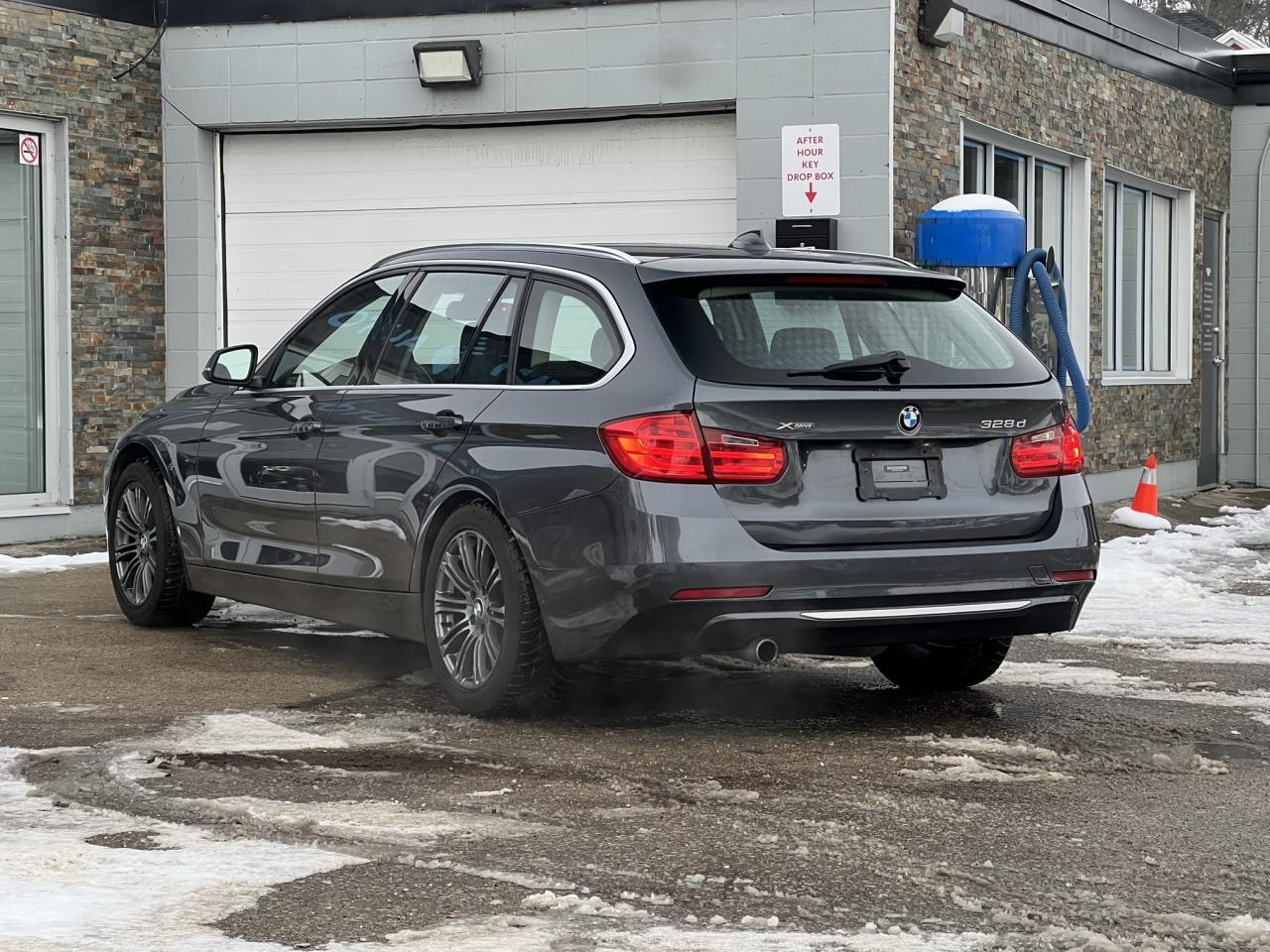 2014 BMW 3 Series 328d xDrive Touring – Clean CarFax   One Owner   W Photo