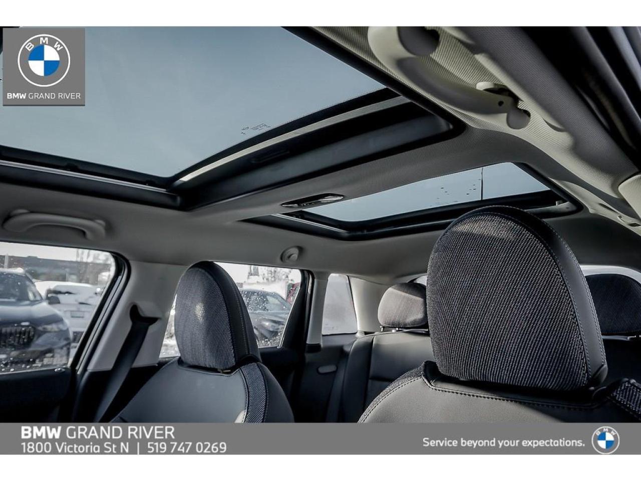 2025 MINI 5 Door Cooper C 4dr Hatchback Photo