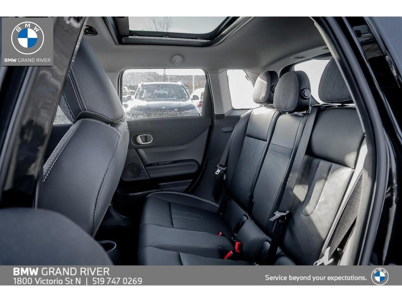 2025 MINI 5 Door Cooper C 4dr Hatchback Photo