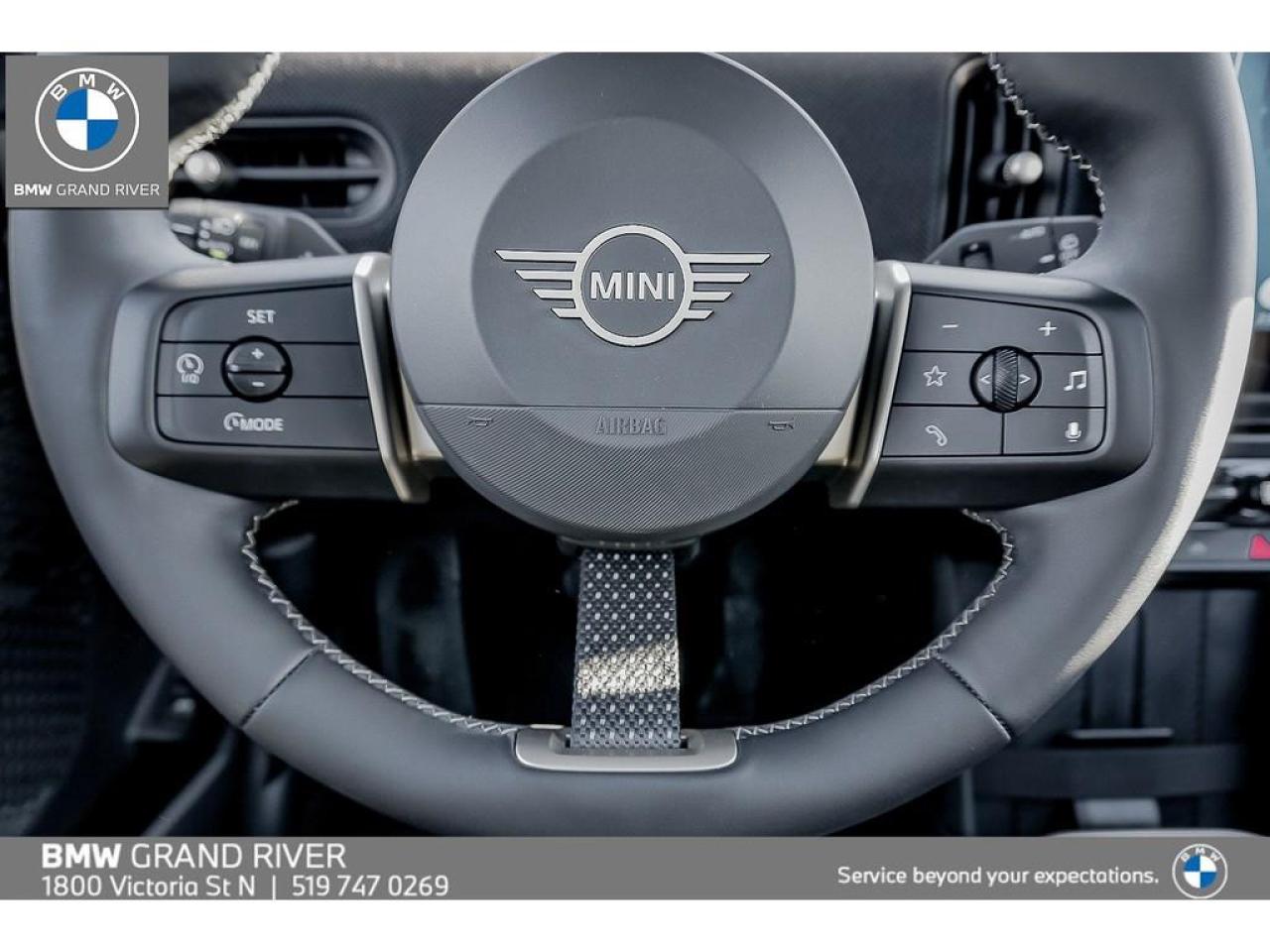 2025 MINI 5 Door Cooper C 4dr Hatchback Photo