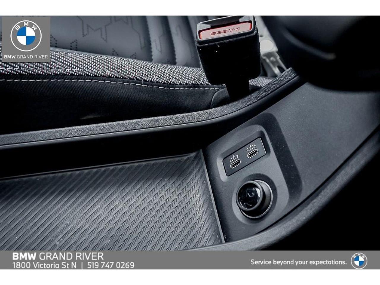 2025 MINI 5 Door Cooper C 4dr Hatchback Photo