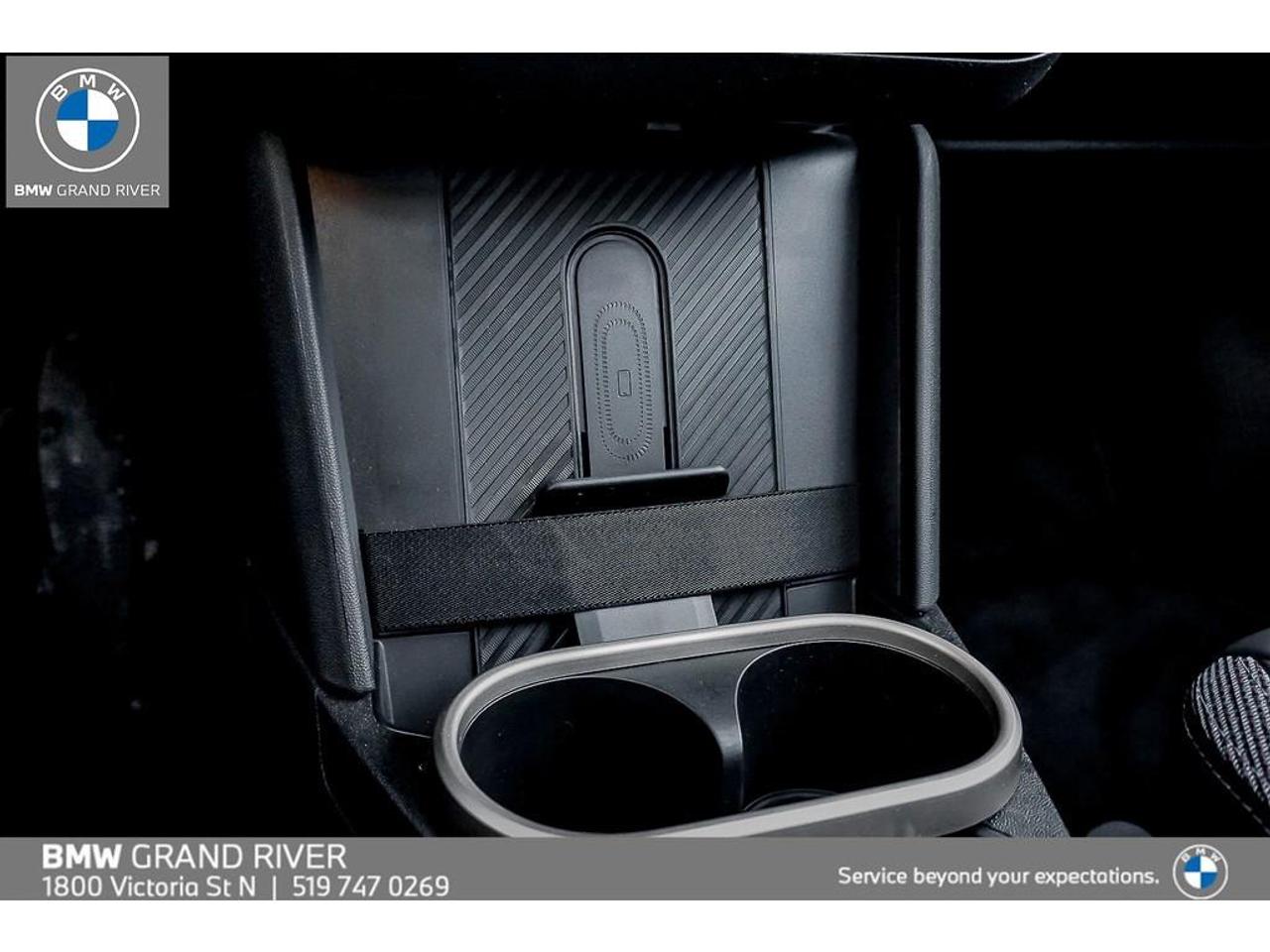 2025 MINI 5 Door Cooper C 4dr Hatchback Photo