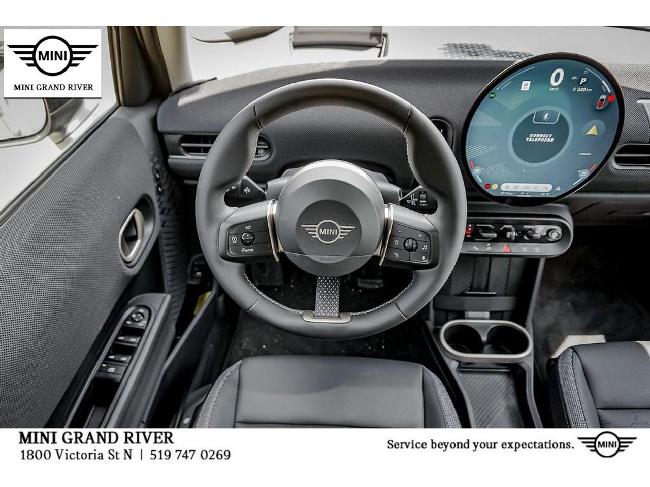 2025 MINI 5 Door Cooper C 4dr Hatchback Photo