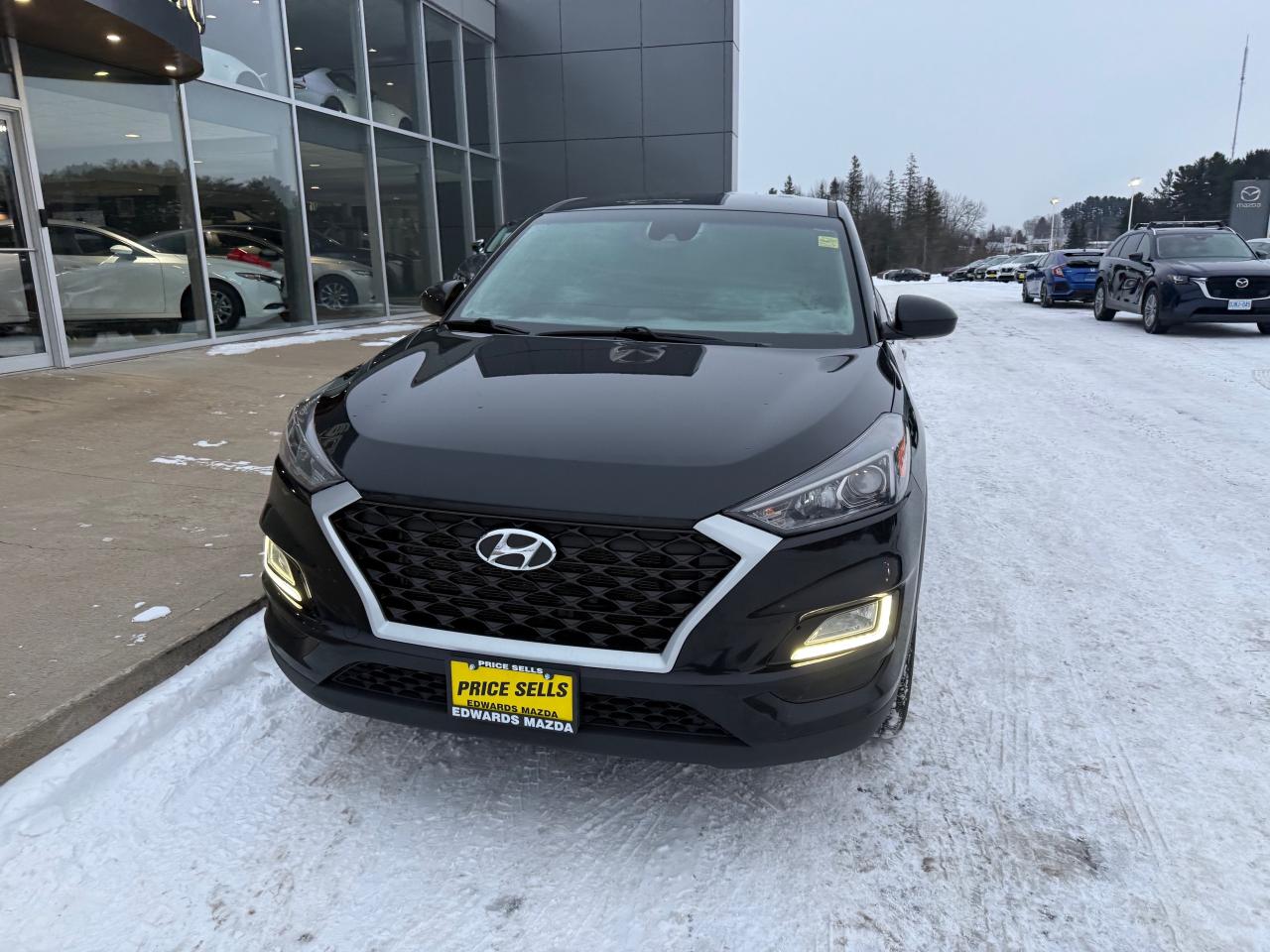 2019 Hyundai Tucson Essential 4dr Front-Wheel Drive Photo4