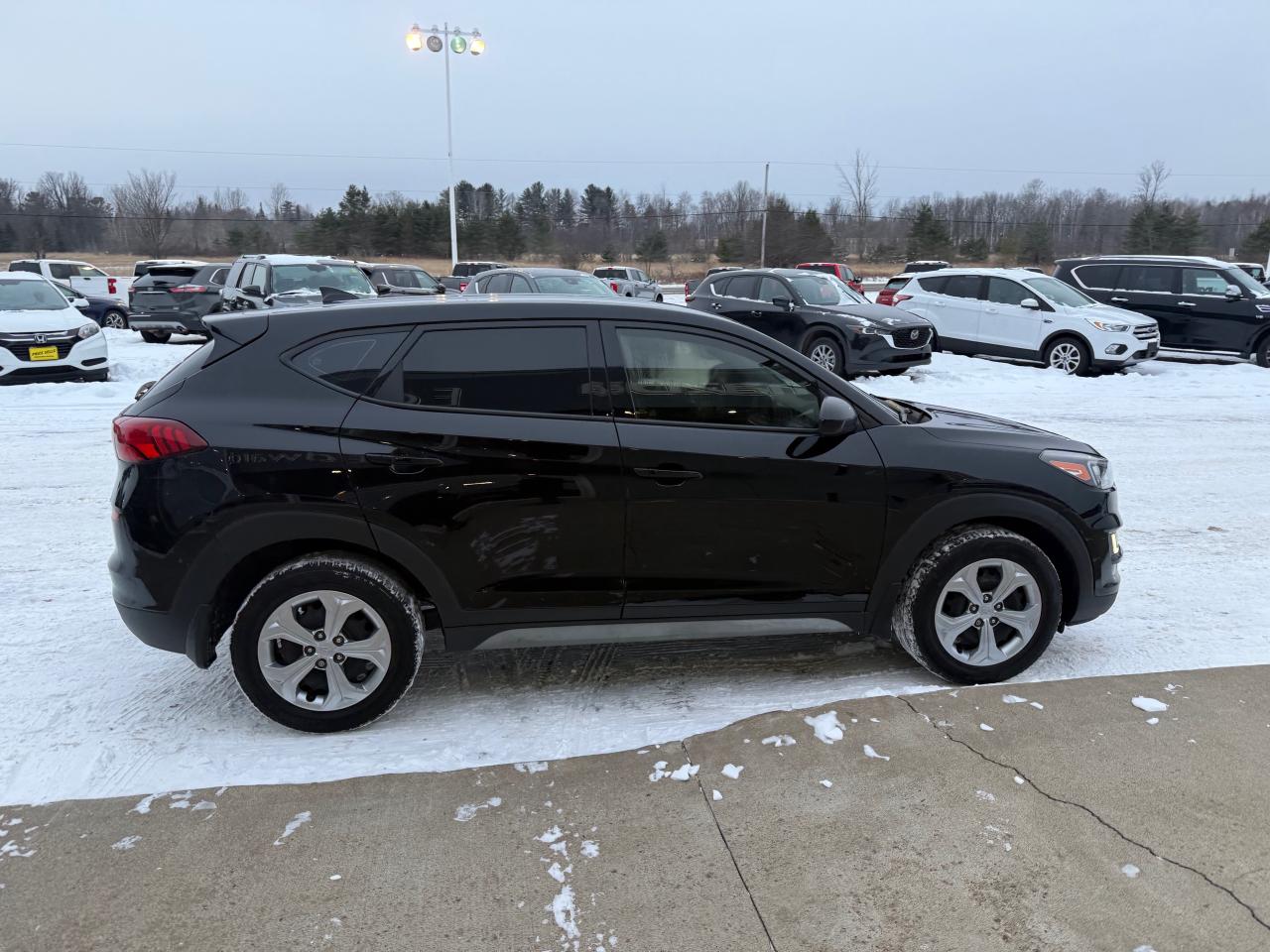 2019 Hyundai Tucson Essential 4dr Front-Wheel Drive Photo