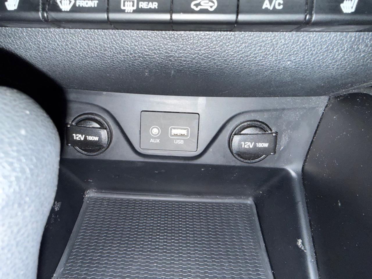 2019 Hyundai Tucson Essential 4dr Front-Wheel Drive Photo