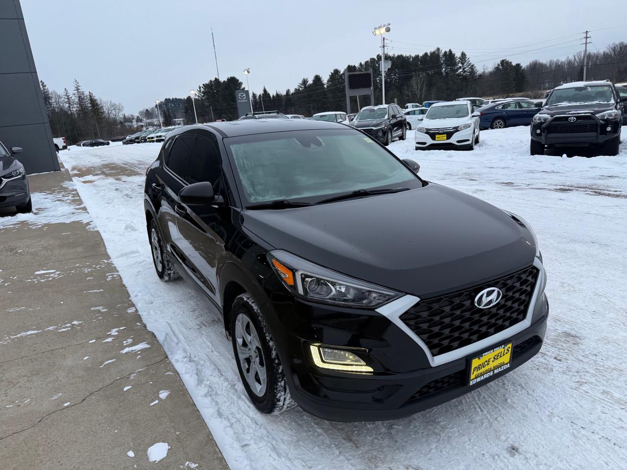 2019 Hyundai Tucson Essential 4dr Front-Wheel Drive Photo