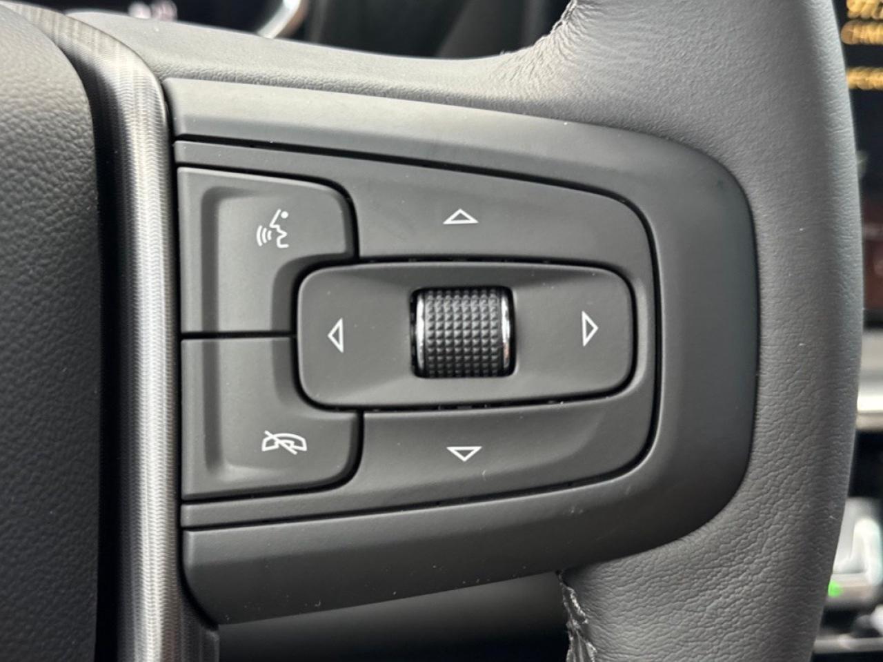 2026 GMC Sierra 3500HD 4WD Crew Cab Long Box Denali Ultimate Photo