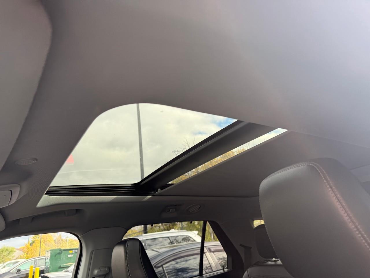 2021 Ford Explorer Limited 4dr 4x4 Photo4