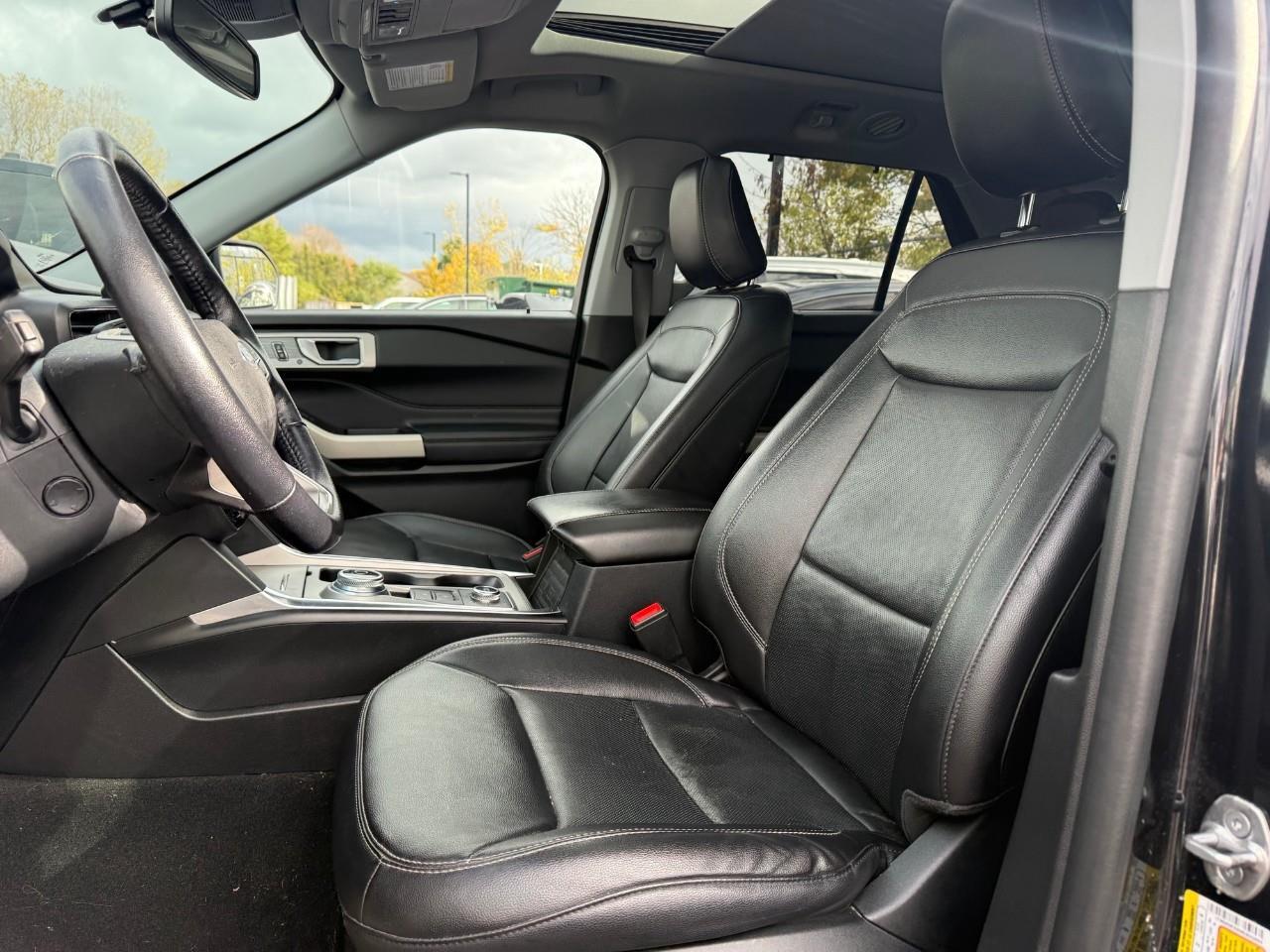 2021 Ford Explorer Limited 4dr 4x4 Photo