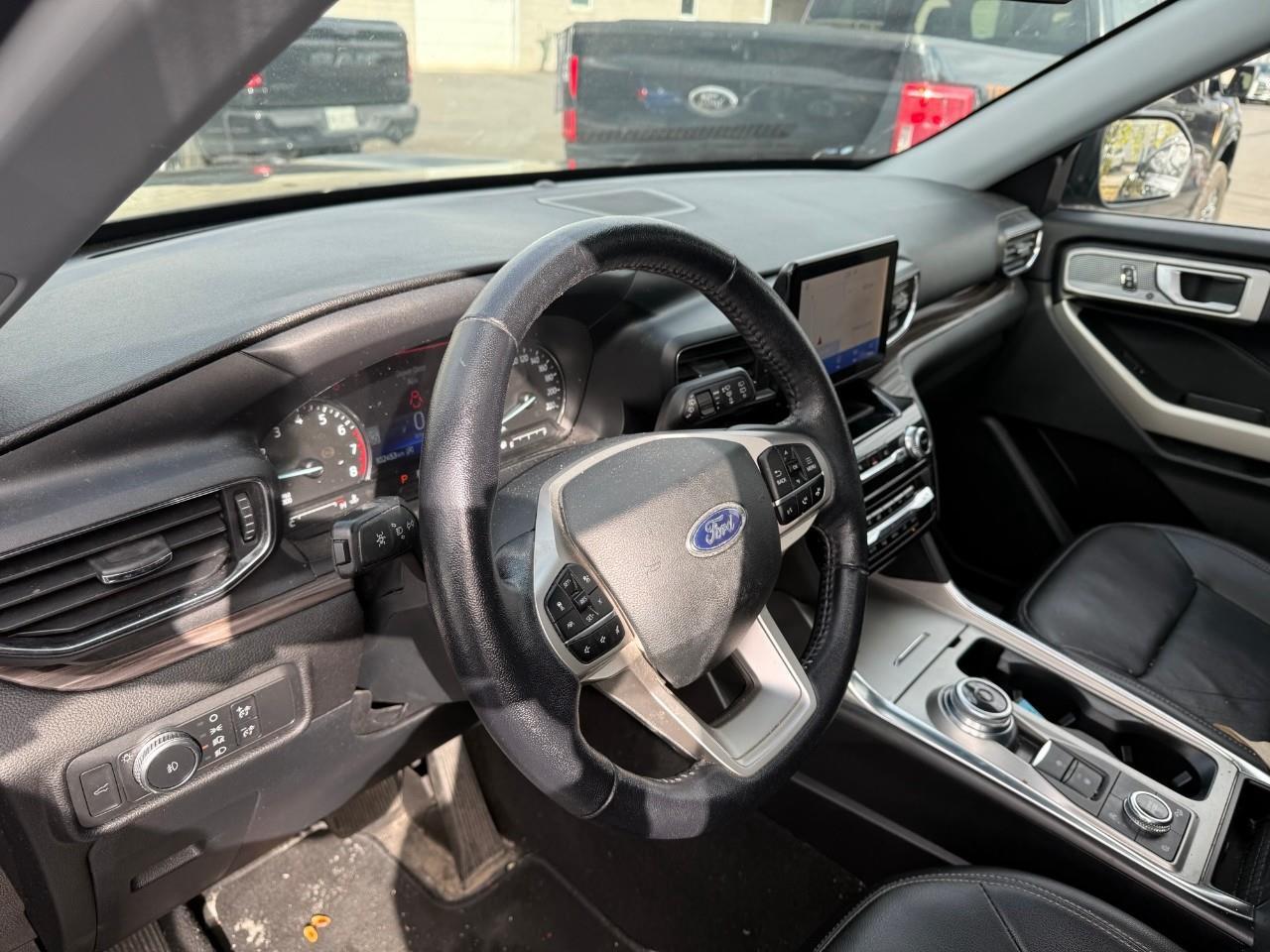 2021 Ford Explorer Limited 4dr 4x4 Photo