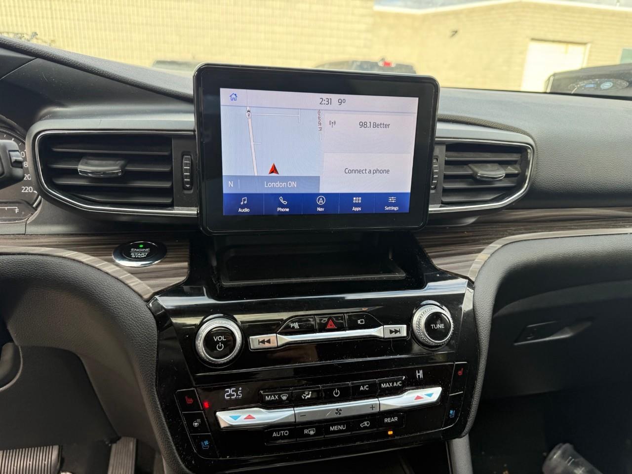 2021 Ford Explorer Limited 4dr 4x4 Photo