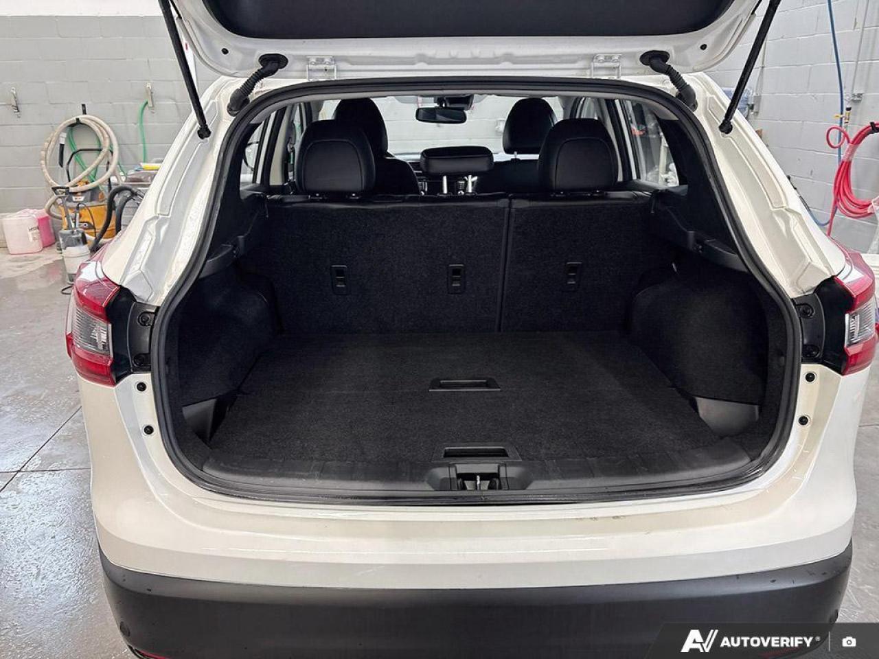 2023 Nissan Qashqai SL 4dr All-wheel Drive Photo