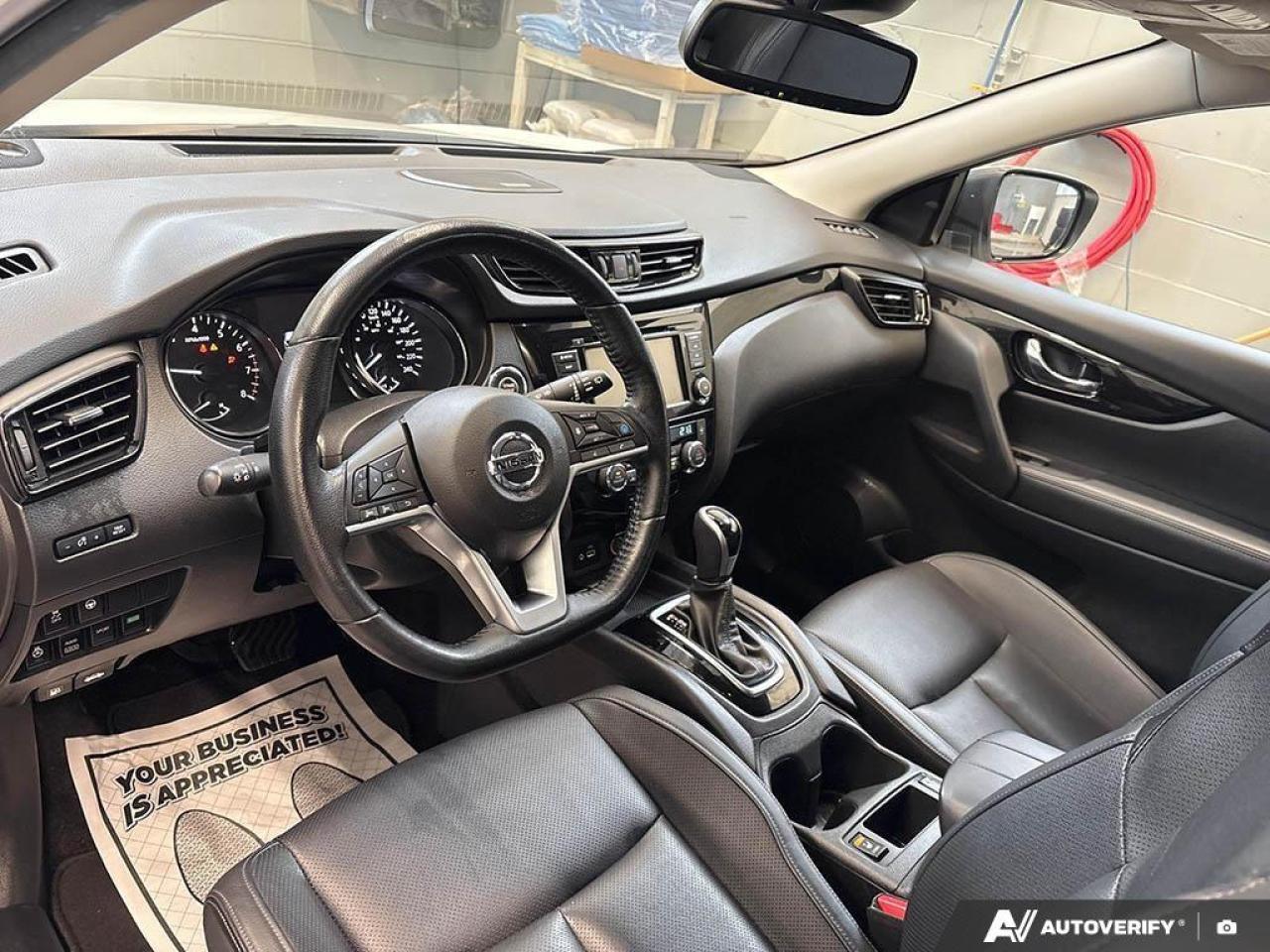 2023 Nissan Qashqai SL 4dr All-wheel Drive Photo