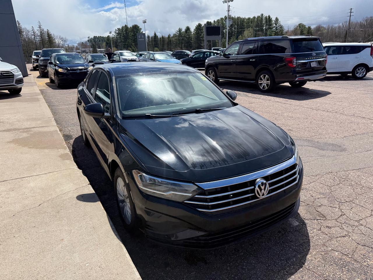 2019 Volkswagen Jetta 1.4 TSI Comfortline (M6) 4dr Sedan Photo