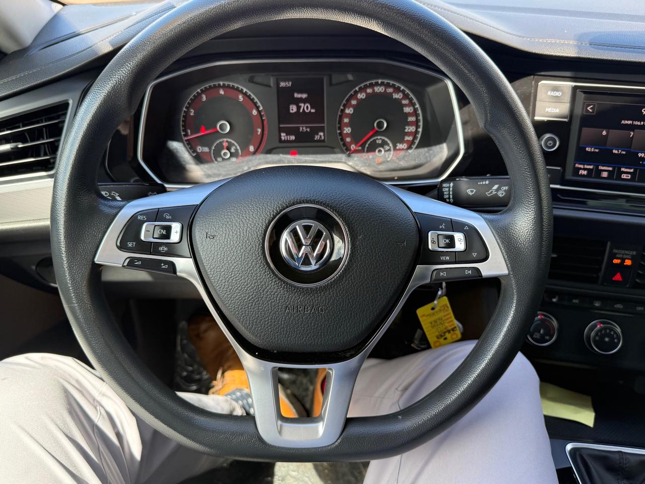 2019 Volkswagen Jetta 1.4 TSI Comfortline (M6) 4dr Sedan Photo