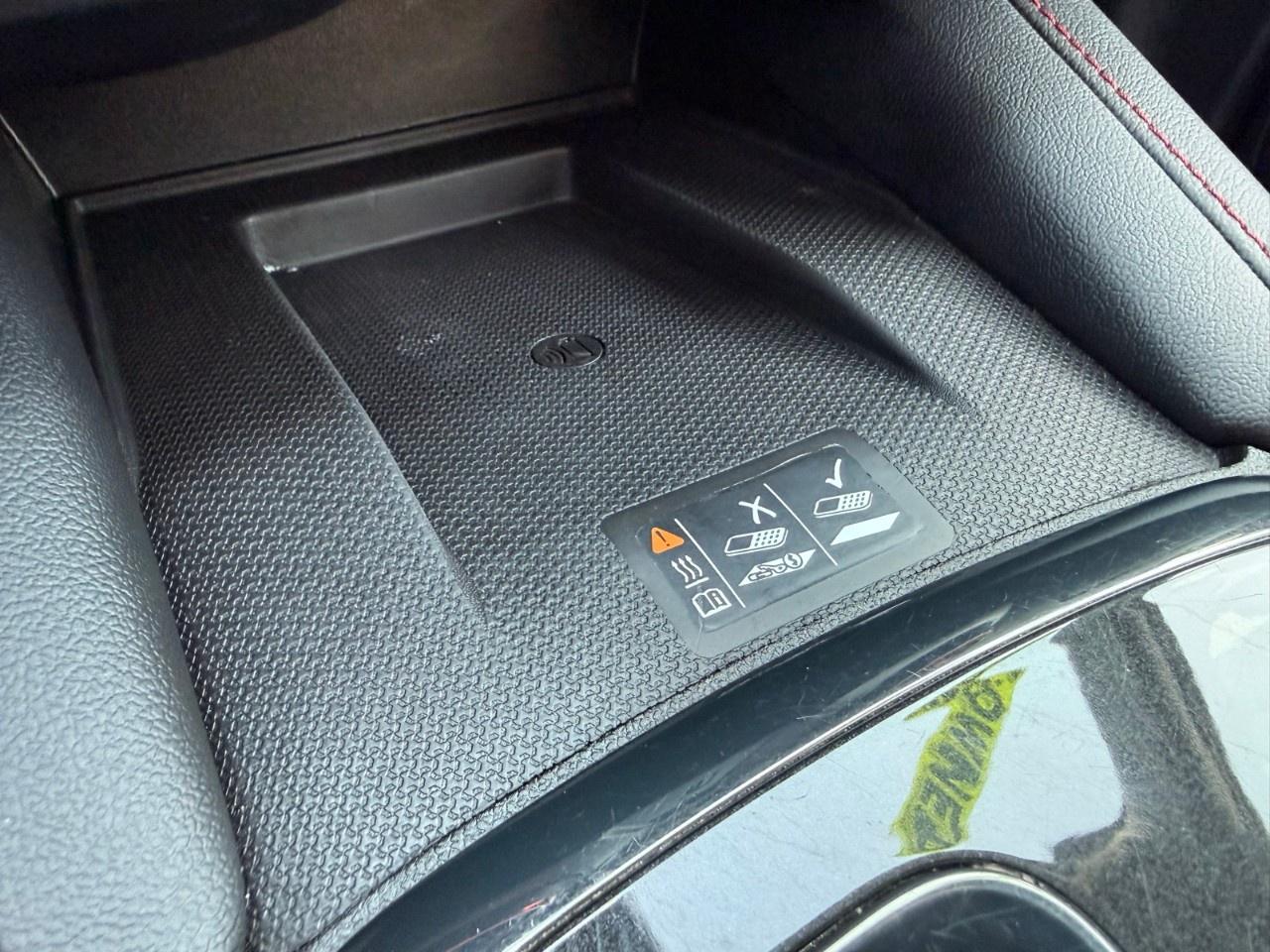 2019 Chevrolet Blazer AWD 4dr 3.6L RS Photo