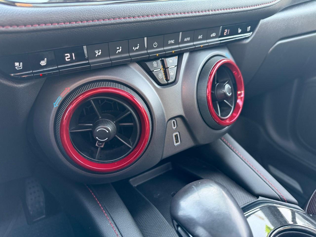 2019 Chevrolet Blazer AWD 4dr 3.6L RS Photo