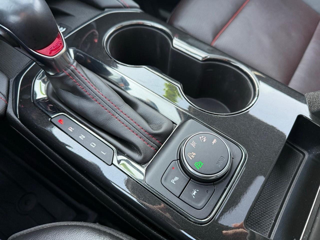 2019 Chevrolet Blazer AWD 4dr 3.6L RS Photo