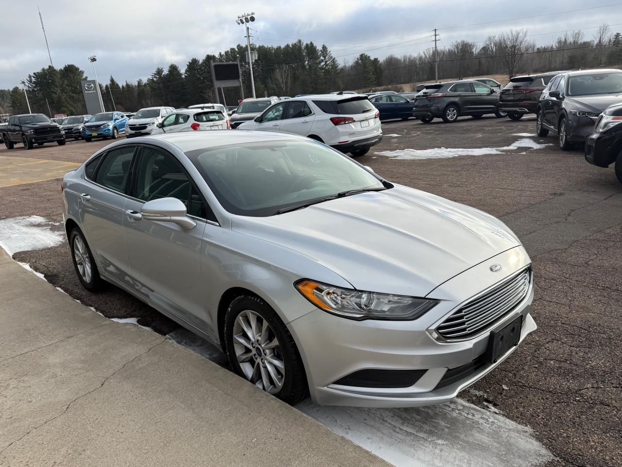 2017 Ford Fusion SE 4dr Front-wheel Drive Sedan Photo