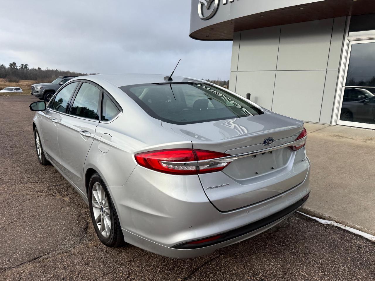 2017 Ford Fusion SE 4dr Front-wheel Drive Sedan Photo