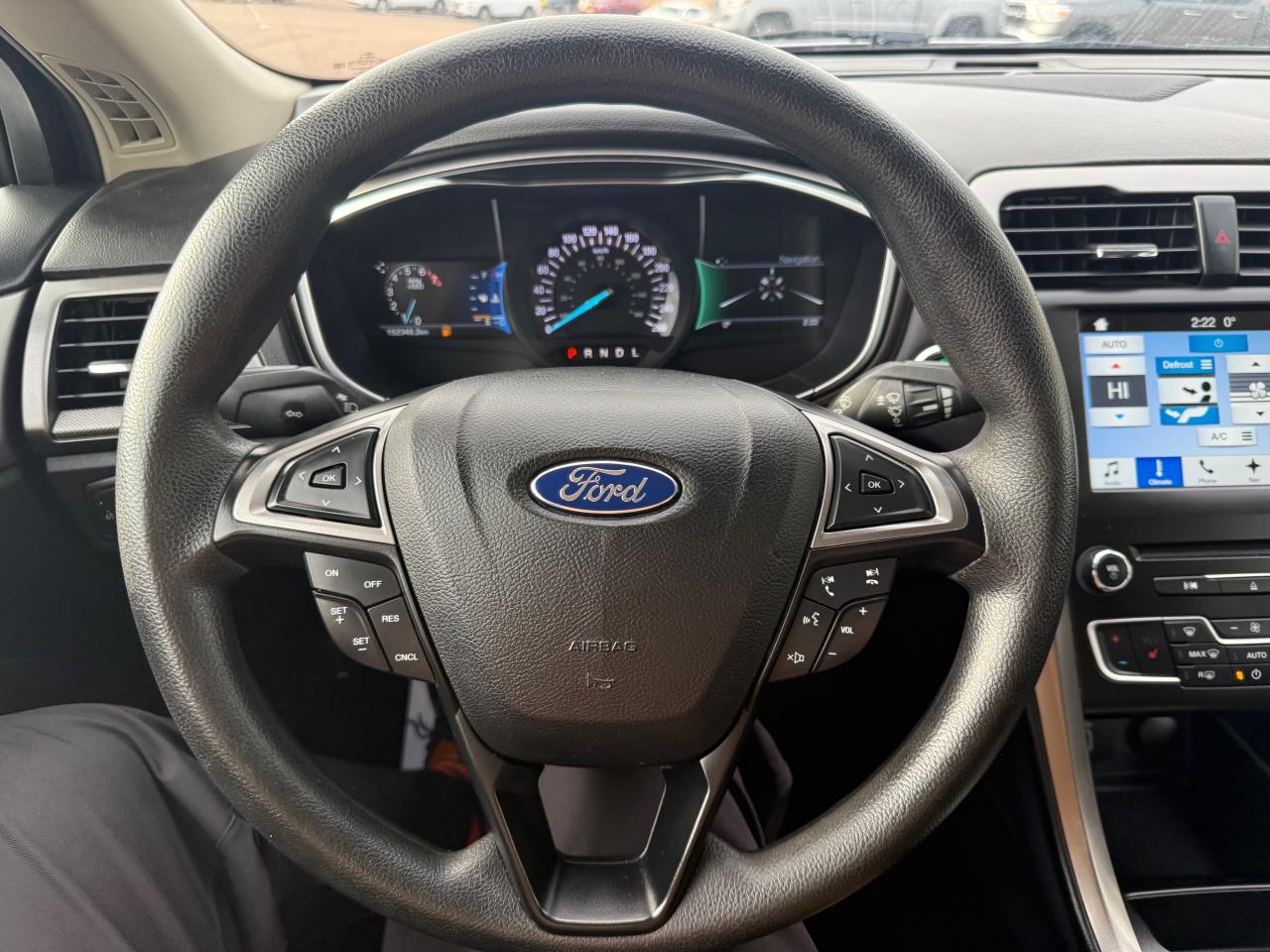 2017 Ford Fusion SE 4dr Front-wheel Drive Sedan Photo