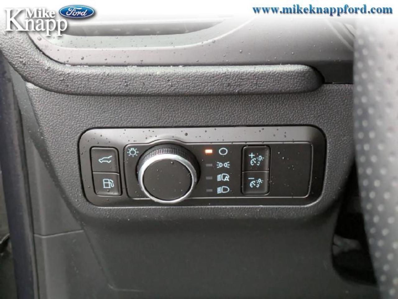 2026 Ford Escape ST-Line Photo