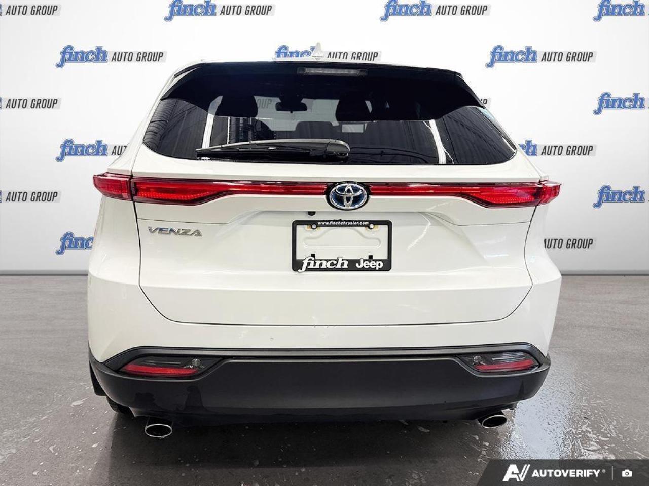 2024 Toyota Venza  Photo4