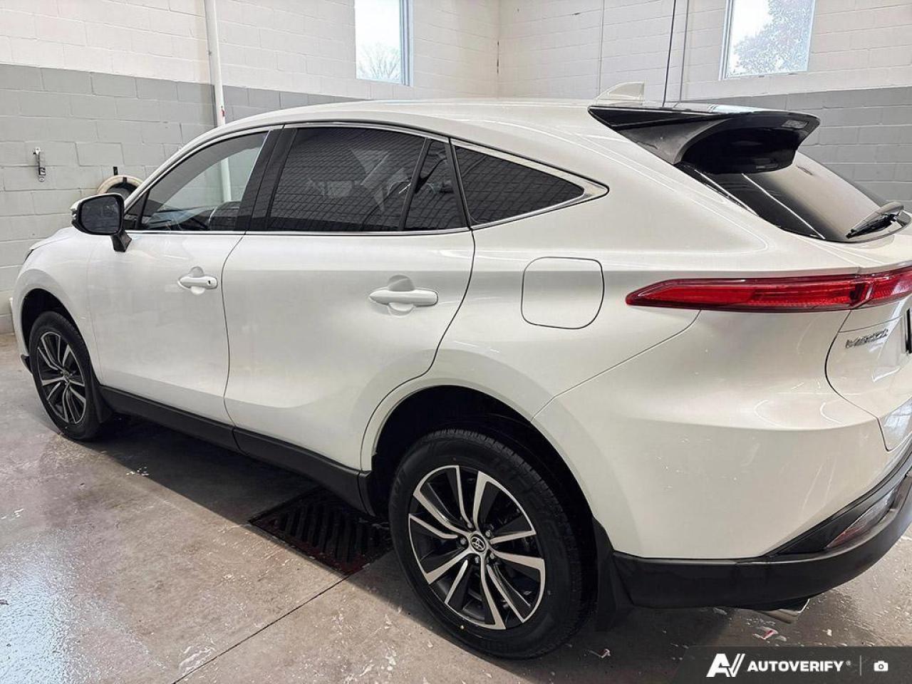 2024 Toyota Venza  Photo