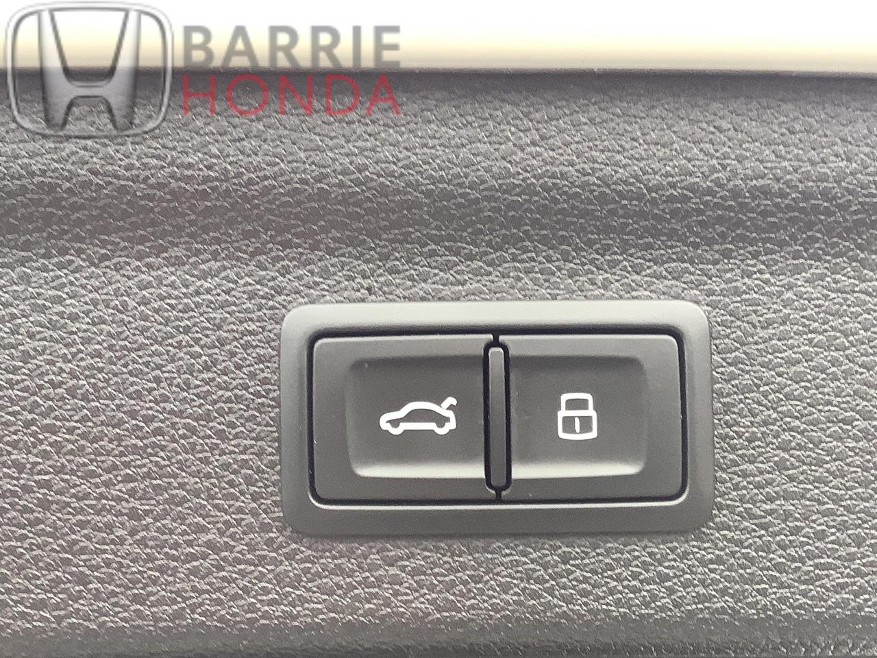 2022 Audi Q3 45 Komfort 4dr All-Wheel Drive quattro Sport Utility Photo