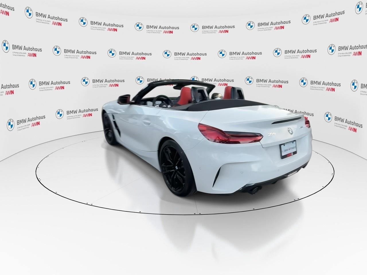 2025 BMW Z4 sDrive30i Roadster Photo